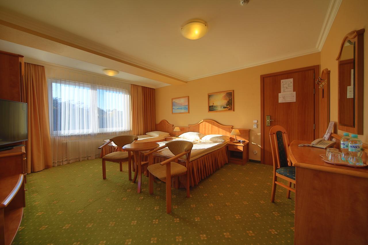 Hotel Polaris III Svinoústí Exteriér fotografie